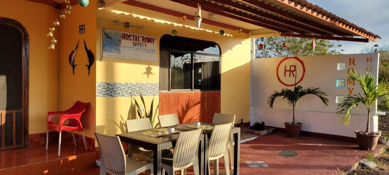 Hostal Romy Puerto Baquerizo Moreno Bagian luar foto